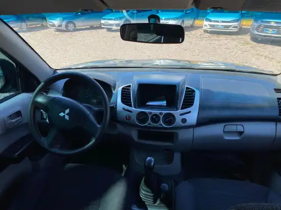 MITSUBISHI-L200 TRITON-3.2 GL 4X4 CD 16V TURBO INTERCOLER DIESEL 4P MANUAL MITSUBISHI-L200 TRITON-2015