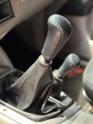MITSUBISHI-L200 TRITON-2010