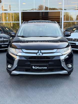 MITSUBISHI-OUTLANDER-2015