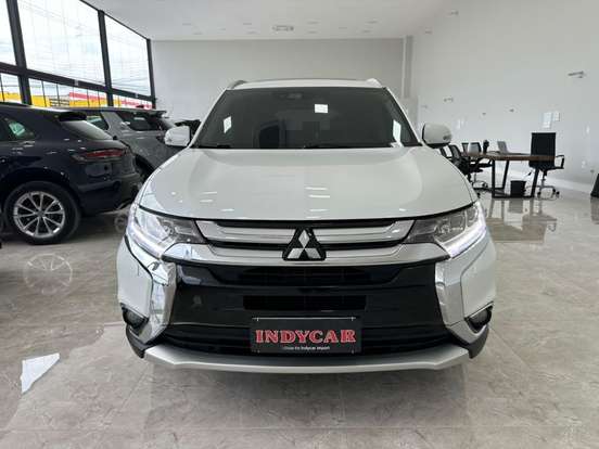MITSUBISHI-OUTLANDER-2.2 4X4 16V DIESEL 4P AUTOMÁTICO MITSUBISHI-OUTLANDER-2018