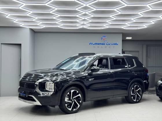 MITSUBISHI OUTLANDER 2.4 PHEV SIGNATURE S-AWC DHT