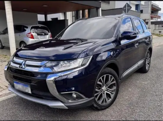 MITSUBISHI-OUTLANDER-3.0 GT 4X4 V6 24V GASOLINA 4P AUTOMÁTICO MITSUBISHI-OUTLANDER-2016
