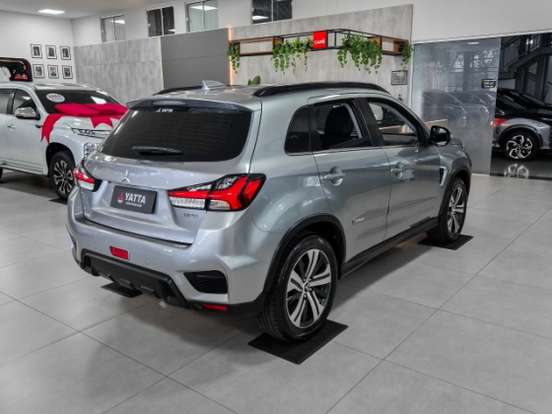 MITSUBISHI-OUTLANDER SPORT-2.0 MIVEC FLEX HPE AUTOMÁTICO MITSUBISHI-OUTLANDER SPORT-2021
