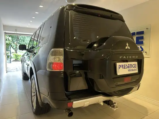 MITSUBISHI-PAJERO FULL-3.2 HPE 4X4 16V TURBO INTERCOOLER DIESEL 4P AUTOMÁTICO MITSUBISHI-PAJERO FULL-2017