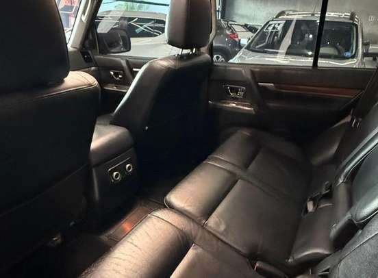 MITSUBISHI-PAJERO FULL-3.2 HPE 4X4 16V TURBO INTERCOOLER DIESEL 4P AUTOMÁTICO MITSUBISHI-PAJERO FULL-2011