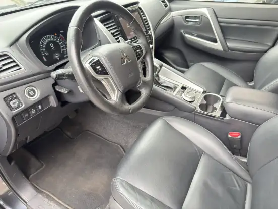 MITSUBISHI-PAJERO SPORT-2.4 16V MIVEC TURBO DIESEL HPE-S AWD AUTOMÁTICO MITSUBISHI-PAJERO SPORT-2022