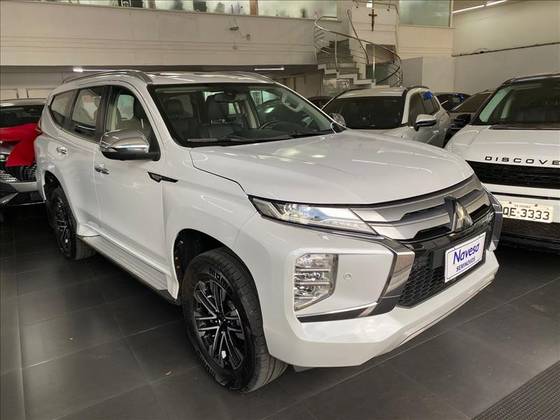 MITSUBISHI PAJERO SPORT 2.4 16V MIVEC TURBO DIESEL HPE-S AWD AUTOMÁTICO