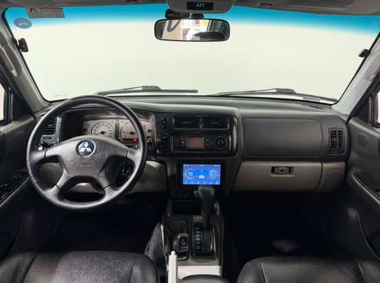 MITSUBISHI-PAJERO SPORT-2009