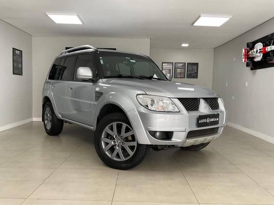 MITSUBISHI PAJERO TR4 2.0 4X2 16V 140CV FLEX 4P AUTOMÁTICO