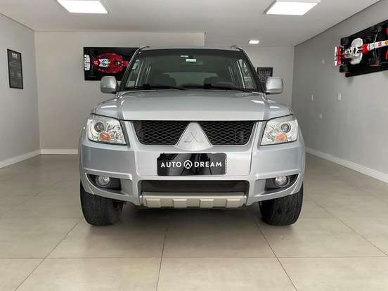 MITSUBISHI-PAJERO TR4-2014