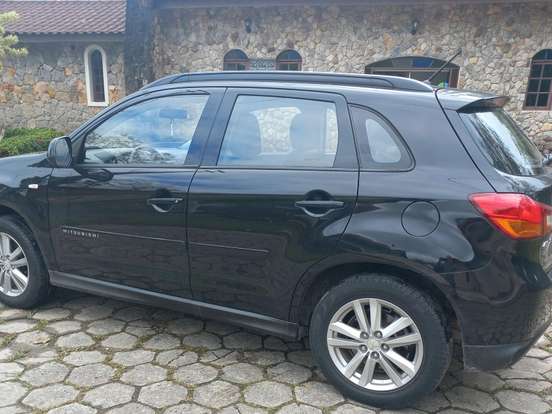 MITSUBISHI-ASX-2.0 4X2 16V GASOLINA 4P AUTOMÁTICO MITSUBISHI-ASX-2013
