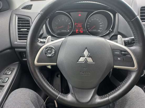 MITSUBISHI-ASX-2013