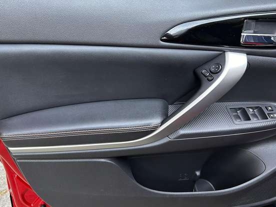 MITSUBISHI-ECLIPSE CROSS-1.5 MIVEC TURBO GASOLINA HPE-S OUTDOOR S-AWC CVT MITSUBISHI-ECLIPSE CROSS-2019