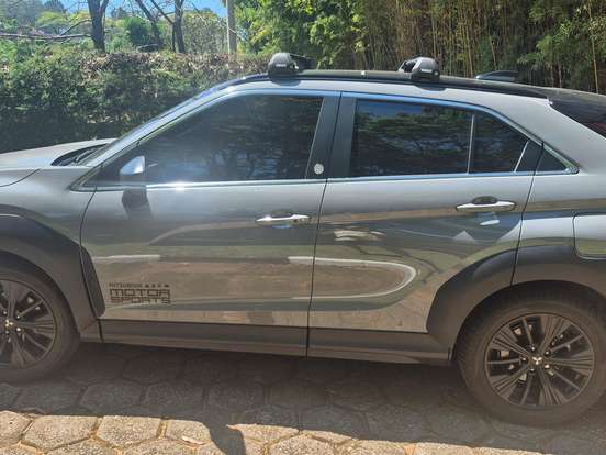 MITSUBISHI-ECLIPSE CROSS-1.5 MIVEC TURBO GASOLINA HPE-S S-AWC SPORT CVT MITSUBISHI-ECLIPSE CROSS-2024