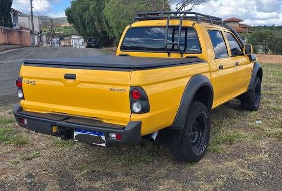 MITSUBISHI-L200 SAVANA-2010