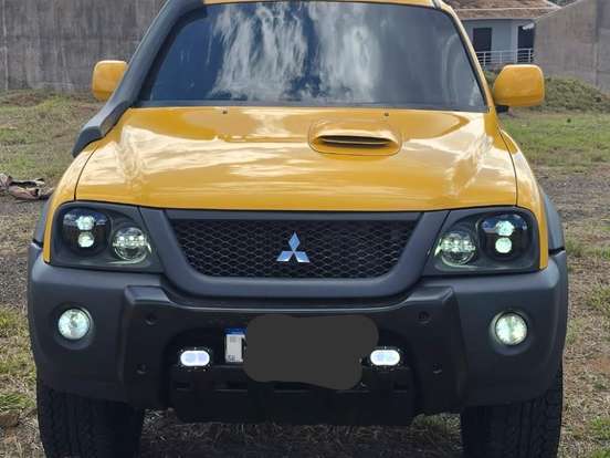 MITSUBISHI-L200 SAVANA-2.5 4X4 CD 8V TURBO DIESEL 4P MANUAL MITSUBISHI-L200 SAVANA-2010