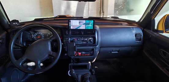 MITSUBISHI-L200 SAVANA-2010
