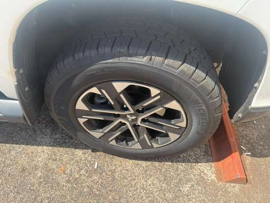MITSUBISHI-L200 TRITON-2.4 16V TURBO DIESEL SPORT HPE-S CD 4P 4X4 AUTOMÁTICO MITSUBISHI-L200 TRITON-2023