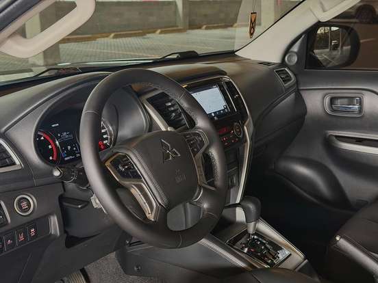 MITSUBISHI-L200 TRITON-2.4 16V TURBO DIESEL SPORT HPE-S CD 4P 4X4 AUTOMÁTICO MITSUBISHI-L200 TRITON-2023