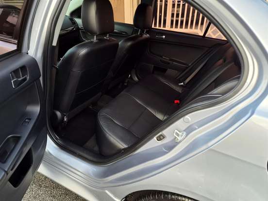 MITSUBISHI-LANCER-2014