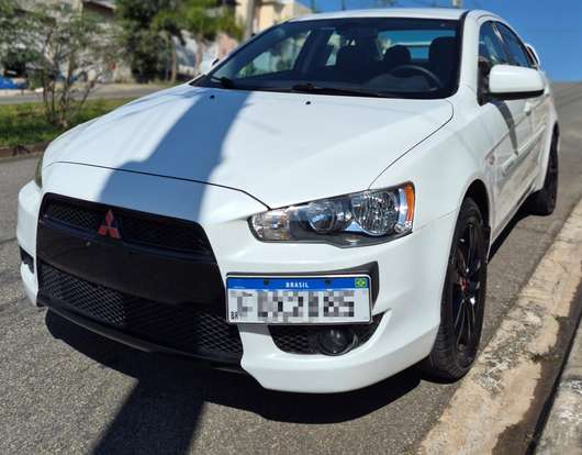 MITSUBISHI-LANCER-2016