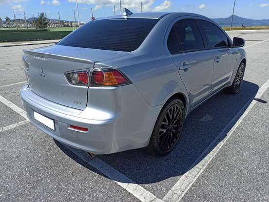 MITSUBISHI-LANCER-2.0 HL-T 16V GASOLINA 4P AUTOMÁTICO MITSUBISHI-LANCER-2018