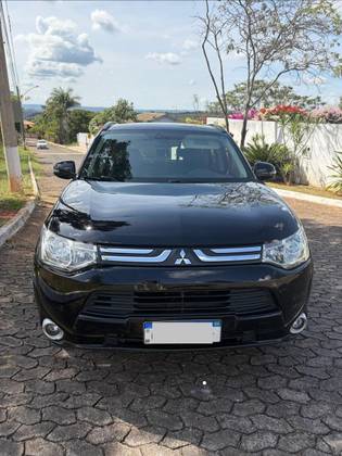 MITSUBISHI OUTLANDER 2.0 16V GASOLINA 4P AUTOMÁTICO