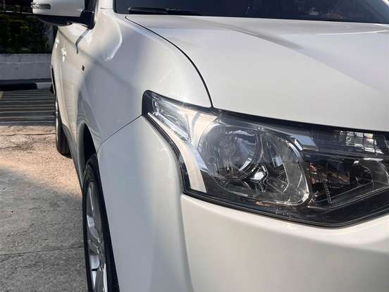 MITSUBISHI-OUTLANDER-3.0 GT 4X4 V6 24V GASOLINA 4P AUTOMÁTICO MITSUBISHI-OUTLANDER-2014