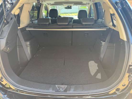 MITSUBISHI-OUTLANDER-2014