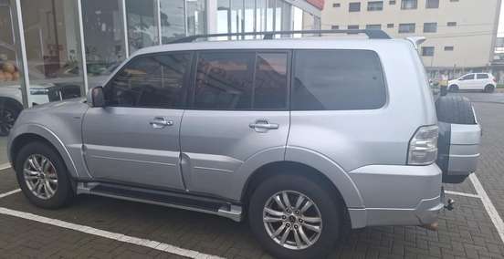 MITSUBISHI-PAJERO FULL-3.2 HPE 4X4 16V TURBO INTERCOOLER DIESEL 4P AUTOMÁTICO MITSUBISHI-PAJERO FULL-2012