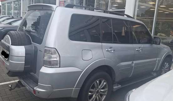 MITSUBISHI-PAJERO FULL-2012
