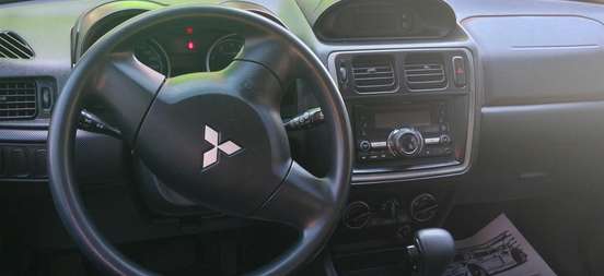 MITSUBISHI-PAJERO TR4-2015