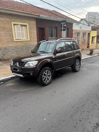 MITSUBISHI PAJERO TR4 2.0 4X4 16V 140CV FLEX 4P AUTOMÁTICO