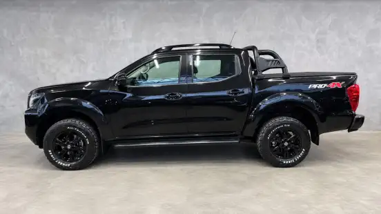NISSAN-FRONTIER-2022