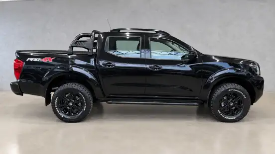 NISSAN-FRONTIER-2022