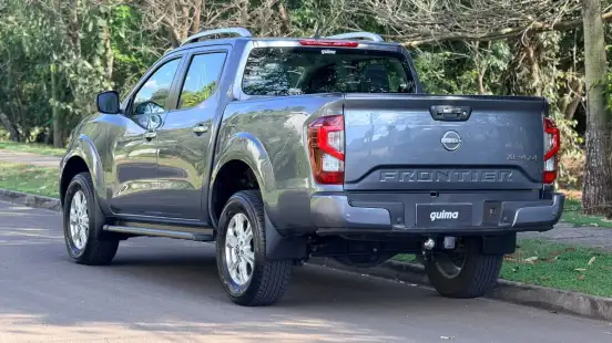 NISSAN-FRONTIER-2023