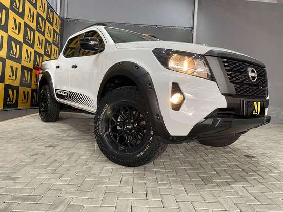 NISSAN-FRONTIER-2024