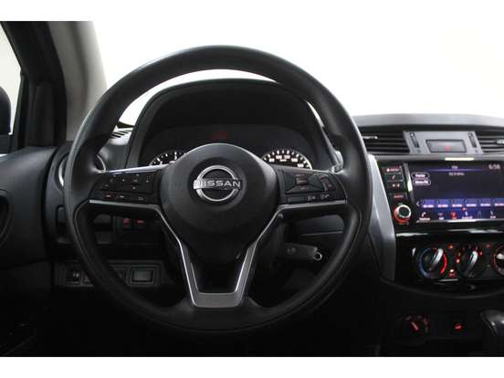 NISSAN-FRONTIER-2.3 16V TURBO DIESEL ATTACK CD 4X4 AUTOMÁTICO NISSAN-FRONTIER-2023