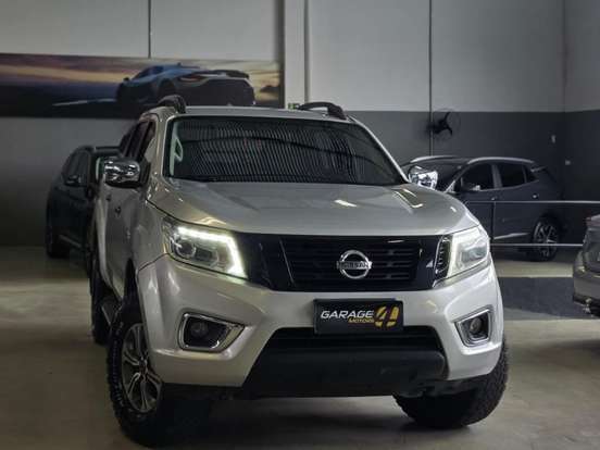 NISSAN-FRONTIER-2.3 16V TURBO DIESEL LE CD 4X4 AUTOMÁTICO NISSAN-FRONTIER-2017