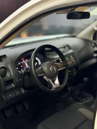 NISSAN-FRONTIER-2022