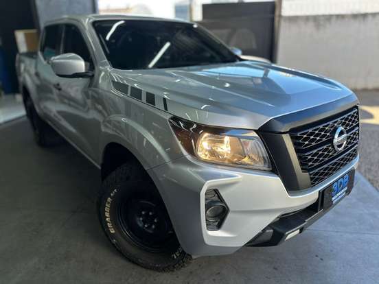 NISSAN-FRONTIER-2022