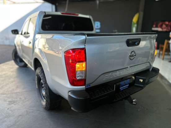 NISSAN-FRONTIER-2022