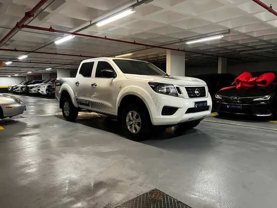 NISSAN-FRONTIER-2021