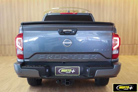 NISSAN-FRONTIER-2024