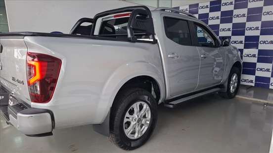 NISSAN-FRONTIER-2024