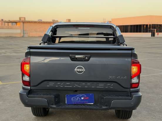 NISSAN-FRONTIER-2024