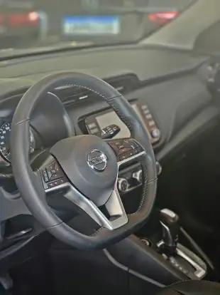 NISSAN-KICKS-2022