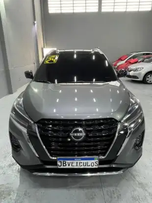 NISSAN-KICKS-2023