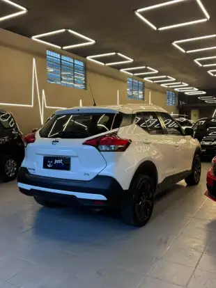 NISSAN-KICKS-2019