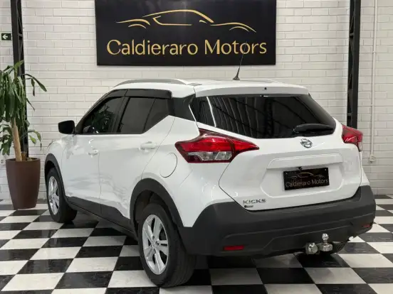 NISSAN-KICKS-1.6 16V FLEXSTART S DIRECT 4P XTRONIC NISSAN-KICKS-2019